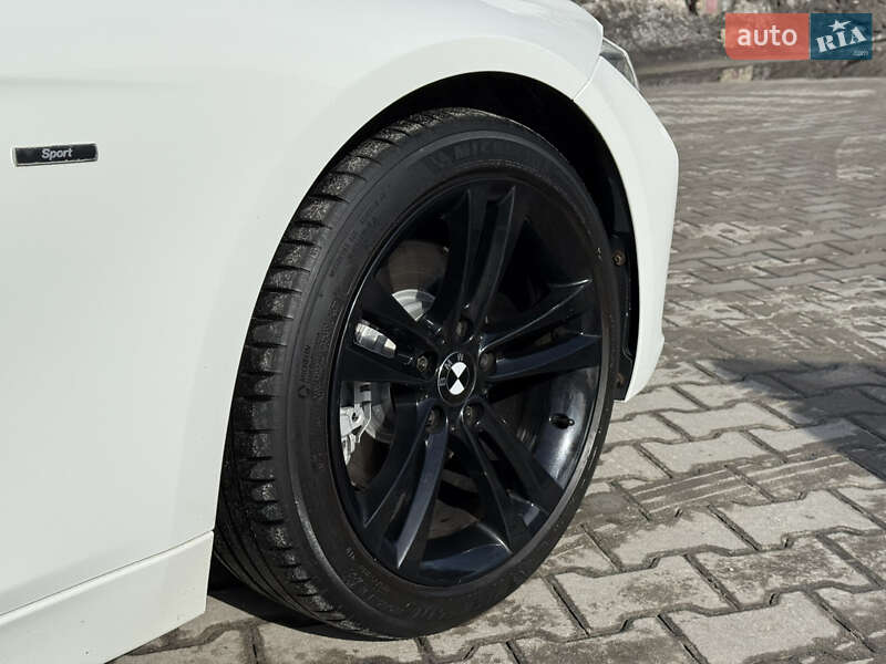 Седан BMW 3 Series 2012 в Киеве