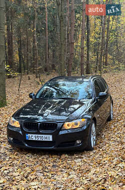 Универсал BMW 3 Series 2010 в Луцке