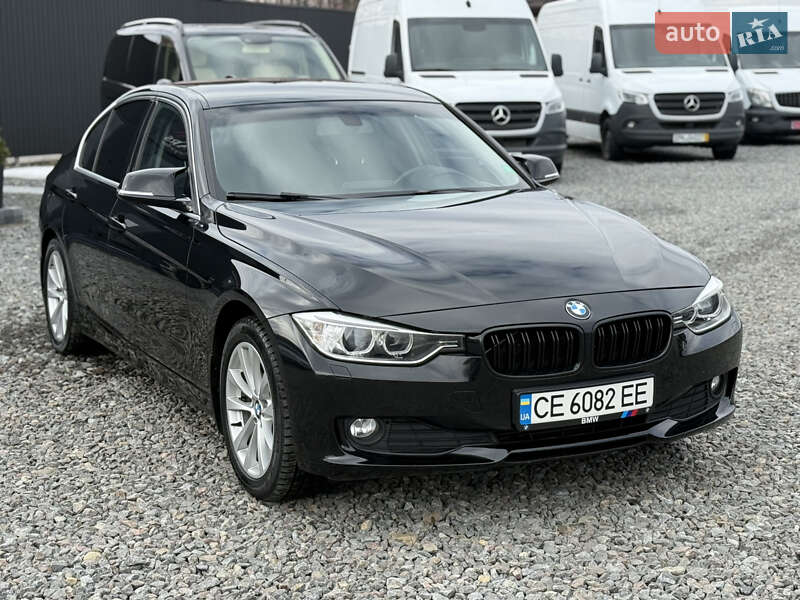 Седан BMW 3 Series 2013 в Черновцах