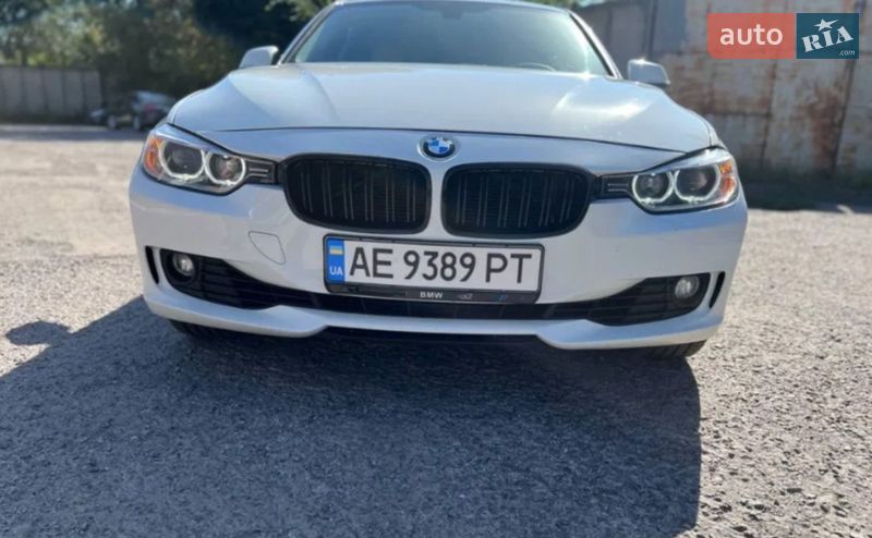 Седан BMW 3 Series 2012 в Днепре
