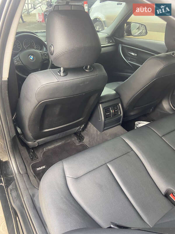 Седан BMW 3 Series 2013 в Черновцах фото 14 Седан BMW 3 Series 2013 в Черновцах