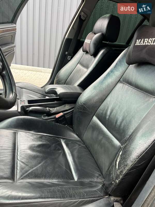 Седан BMW 3 Series 1999 в Житомире