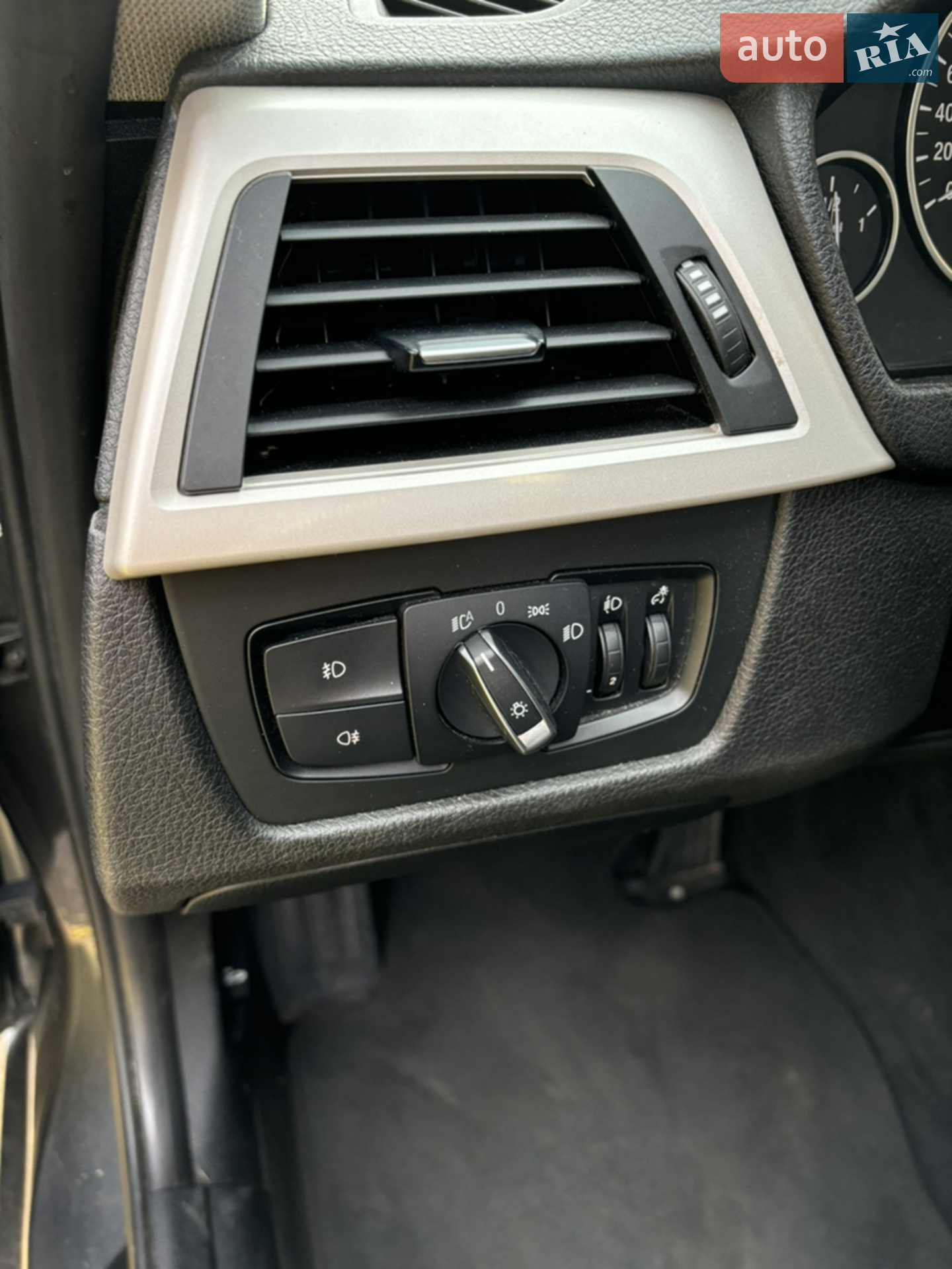 2014 BMW 3er - мініатюра 13