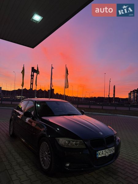 Седан BMW 3 Series 2010 в Киеве фото 4 Седан BMW 3 Series 2010 в Киеве