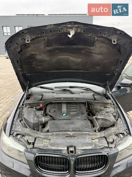 Седан BMW 3 Series 2010 в Киеве фото 24 Седан BMW 3 Series 2010 в Киеве