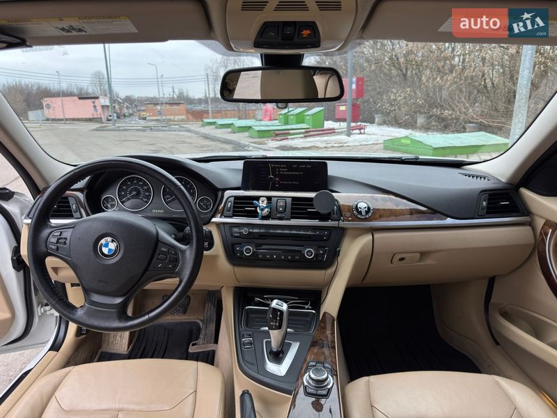 Седан BMW 3 Series 2013 в Полтаве