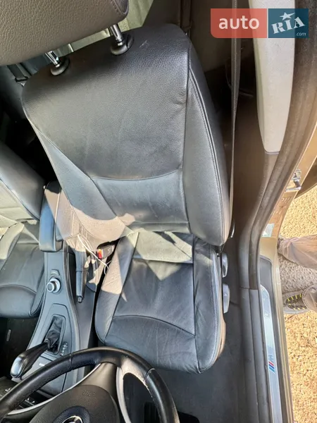 BMW 3 Series 2006 VIN WBAVS110X0FR57881 фото оголошення 12 з 60