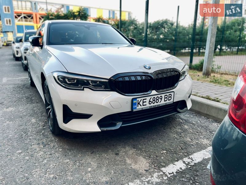 Седан BMW 3 Series 2019 в Киеве фото 12 Седан BMW 3 Series 2019 в Киеве