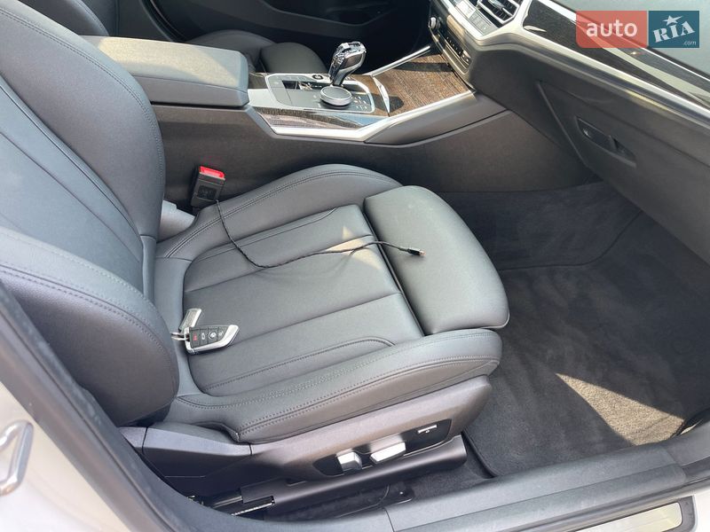 Седан BMW 3 Series 2019 в Харькове