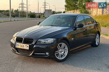 Седан BMW 3 Series 2011 в Одессе