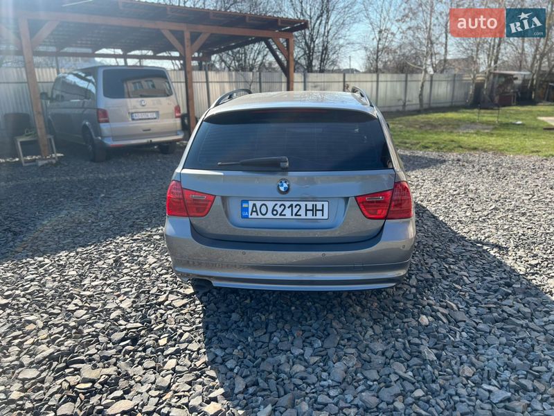 Универсал BMW 3 Series 2010 в Мукачево