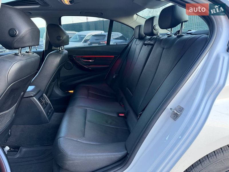 Седан BMW 3 Series 2012 в Киеве