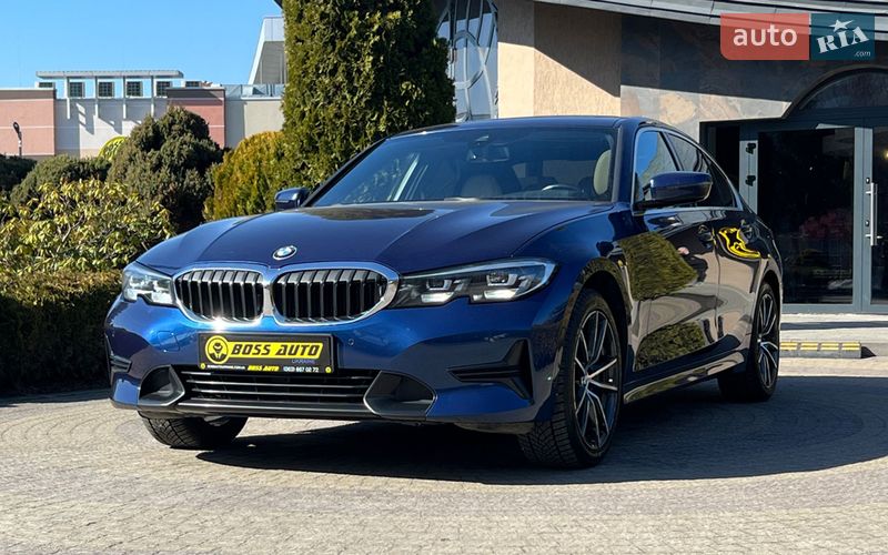 Седан BMW 3 Series 2019 в Львове