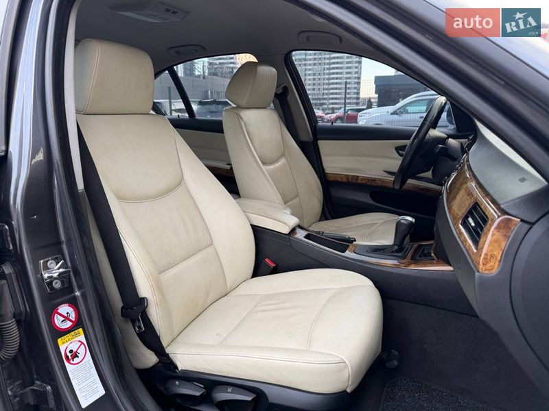 Седан BMW 3 Series 2005 в Киеве