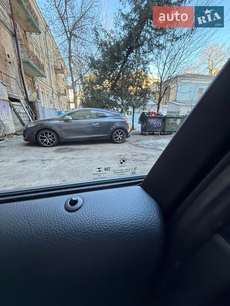 Седан BMW 3 Series 2018 в Киеве