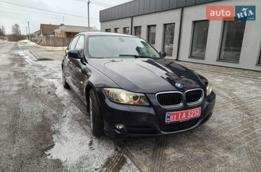 Седан BMW 3 Series 2009 в Ровно