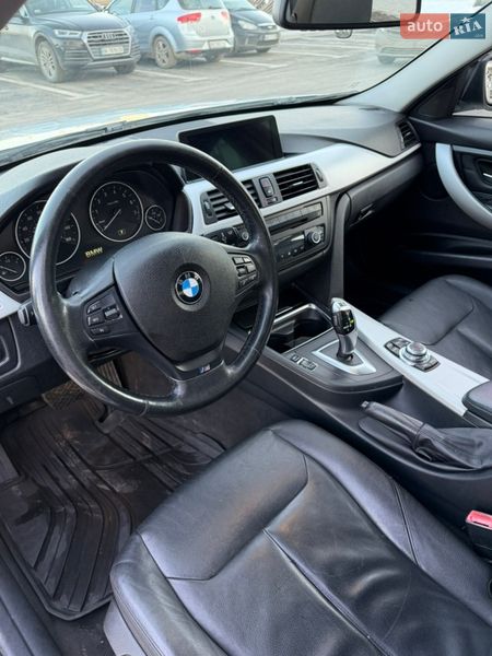 Седан BMW 3 Series 2013 в Ровно