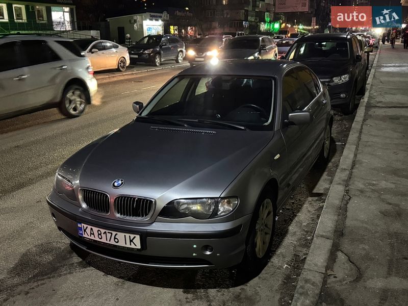 Седан BMW 3 Series 2004 в Киеве