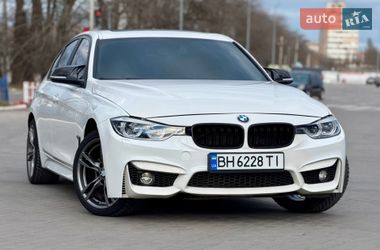 Седан BMW 3 Series 2016 в Одессе