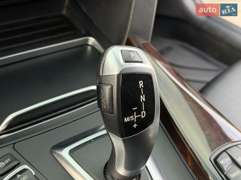 Седан BMW 3 Series 2016 в Одессе