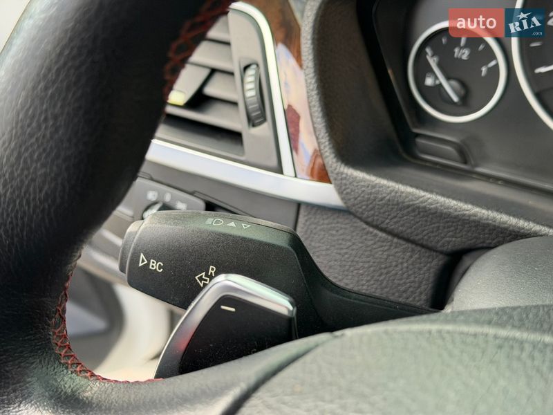 Седан BMW 3 Series 2016 в Одессе