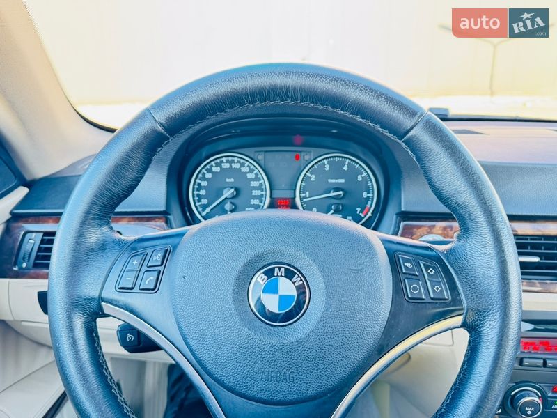 Купе BMW 3 Series 2007 в Киеве
