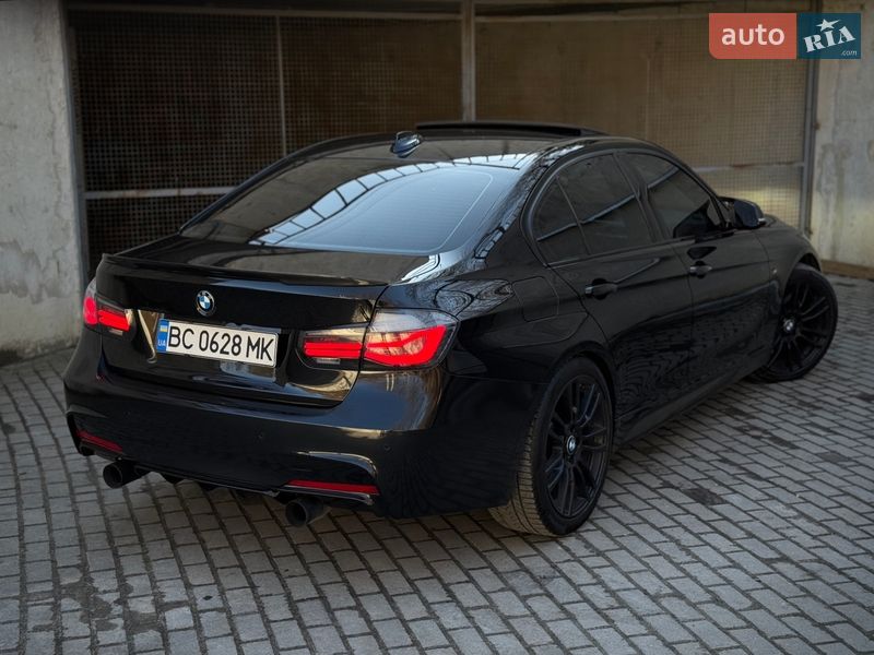 Седан BMW 3 Series 2013 в Львове