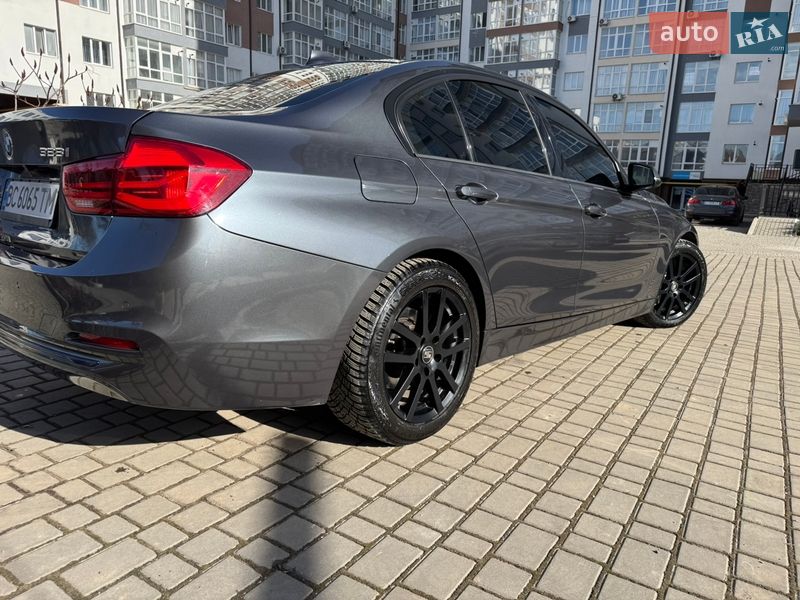 Седан BMW 3 Series 2016 в Ивано-Франковске