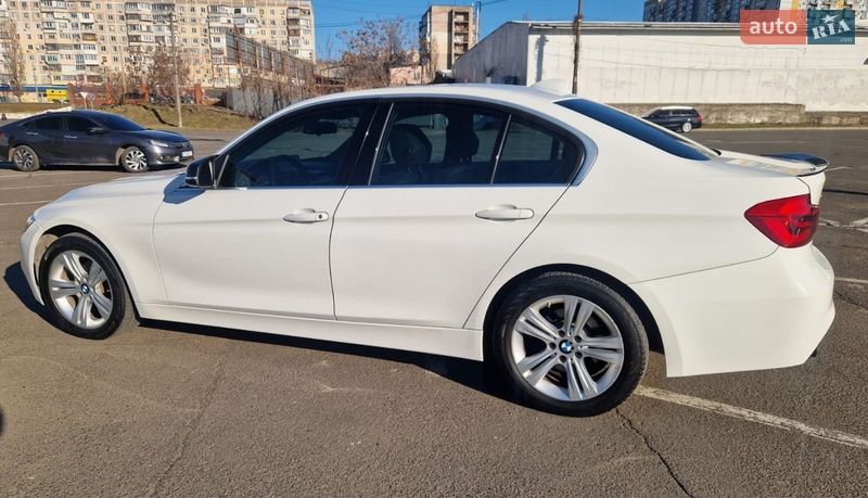 Седан BMW 3 Series 2017 в Одессе