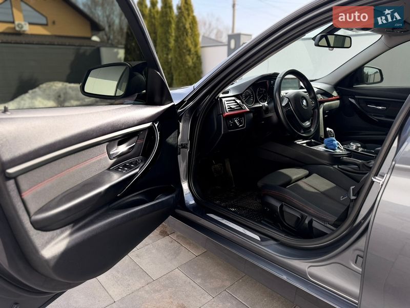 Седан BMW 3 Series 2012 в Виннице