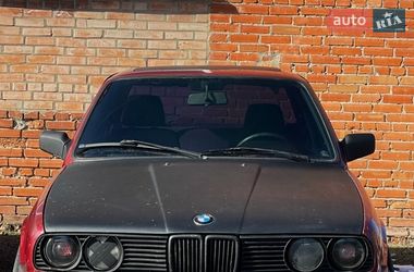 Седан BMW 3 Series 1990 в Нових Санжарах