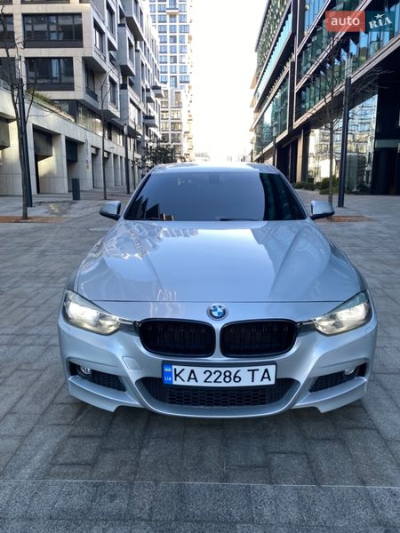 Седан BMW 3 Series 2016 в Киеве