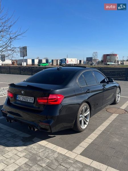 Седан BMW 3 Series 2012 в Мукачево