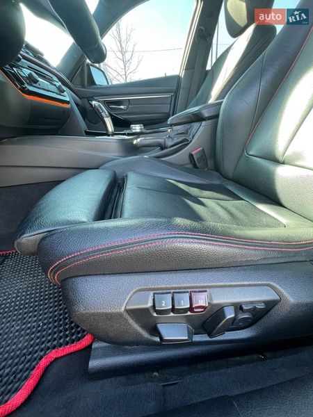 Седан BMW 3 Series 2012 в Мукачево