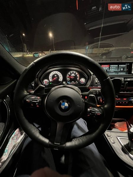 Седан BMW 3 Series 2012 в Мукачево