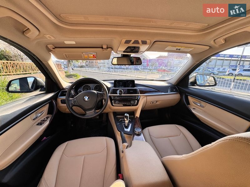Седан BMW 3 Series 2017 в Одессе