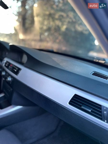 Универсал BMW 3 Series 2010 в Сарнах