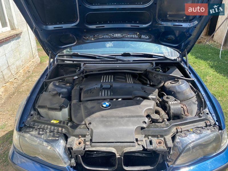 Седан BMW 3 Series 2001 в Первомайске