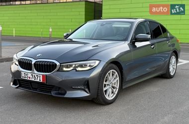 Седан BMW 3 Series 2019 в Киеве
