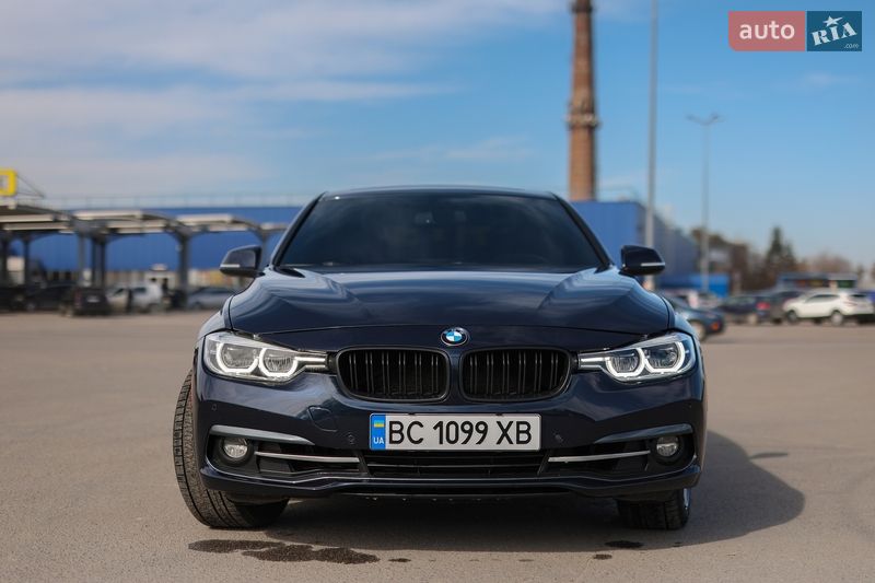Седан BMW 3 Series 2016 в Львове