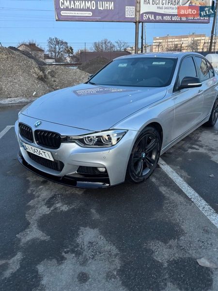 Седан BMW 3 Series 2016 в Киеве