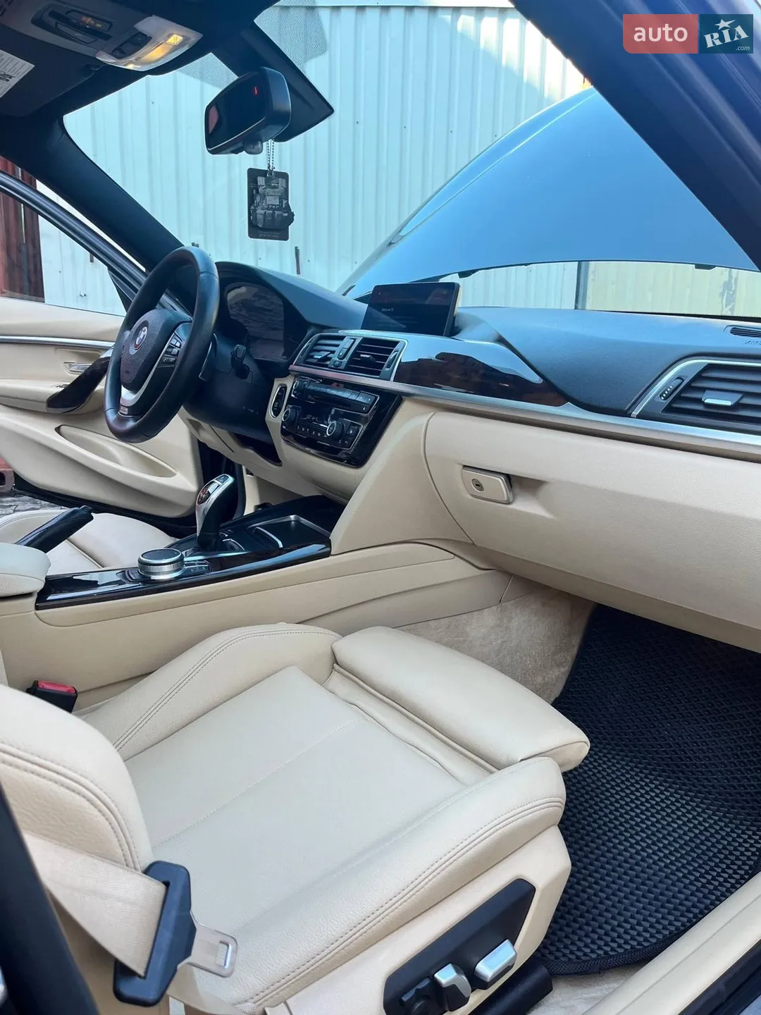 2016 BMW 3er - мініатюра 12