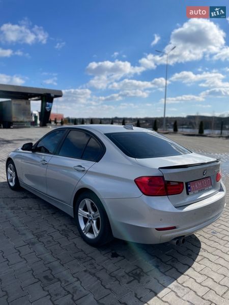 Седан BMW 3 Series 2014 в Виннице
