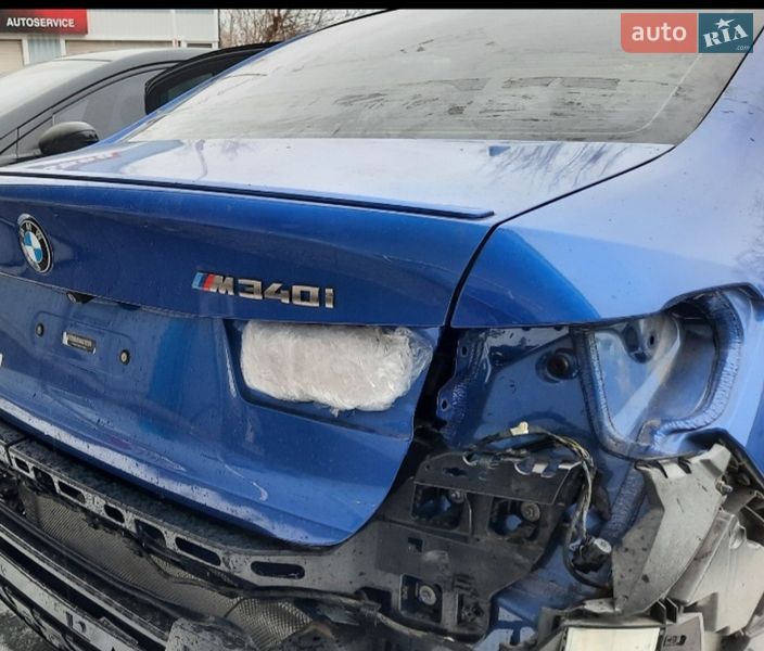 Седан BMW 3 Series 2021 в Києві