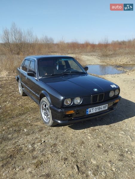 Седан BMW 3 Series 1990 в Надворной