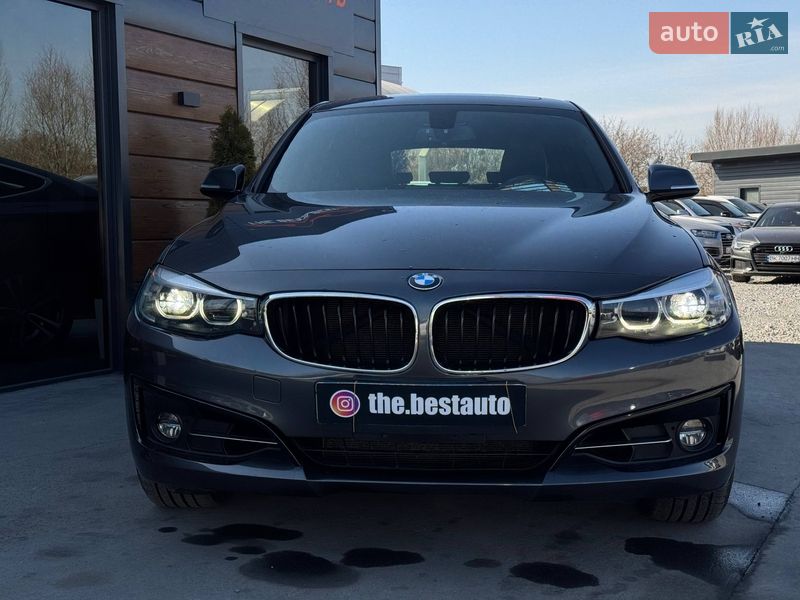 Седан BMW 3 Series 2017 в Ровно