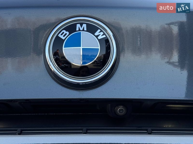 Седан BMW 3 Series 2017 в Ровно