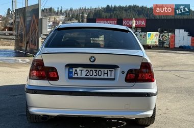 Седан BMW 3 Series 2004 в Надворной