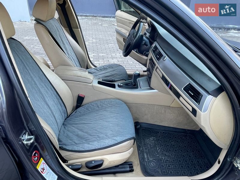 Седан BMW 3 Series 2005 в Ровно