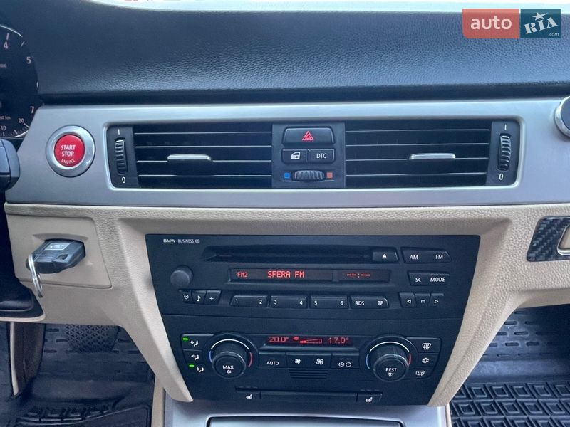 Седан BMW 3 Series 2005 в Ровно